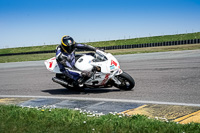 anglesey-no-limits-trackday;anglesey-photographs;anglesey-trackday-photographs;enduro-digital-images;event-digital-images;eventdigitalimages;no-limits-trackdays;peter-wileman-photography;racing-digital-images;trac-mon;trackday-digital-images;trackday-photos;ty-croes